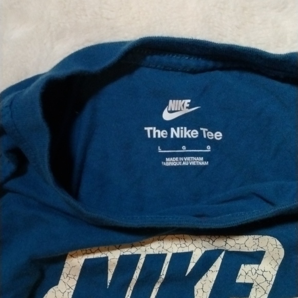 Nike Boys Classic Blue White Logo Short Sleeve T-shirt Size Lg - Picture 3 of 3